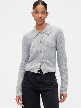 NWT - GAP Heather Gray Fitted Cropped Collared Cardigan Super Cuddly - Size XL